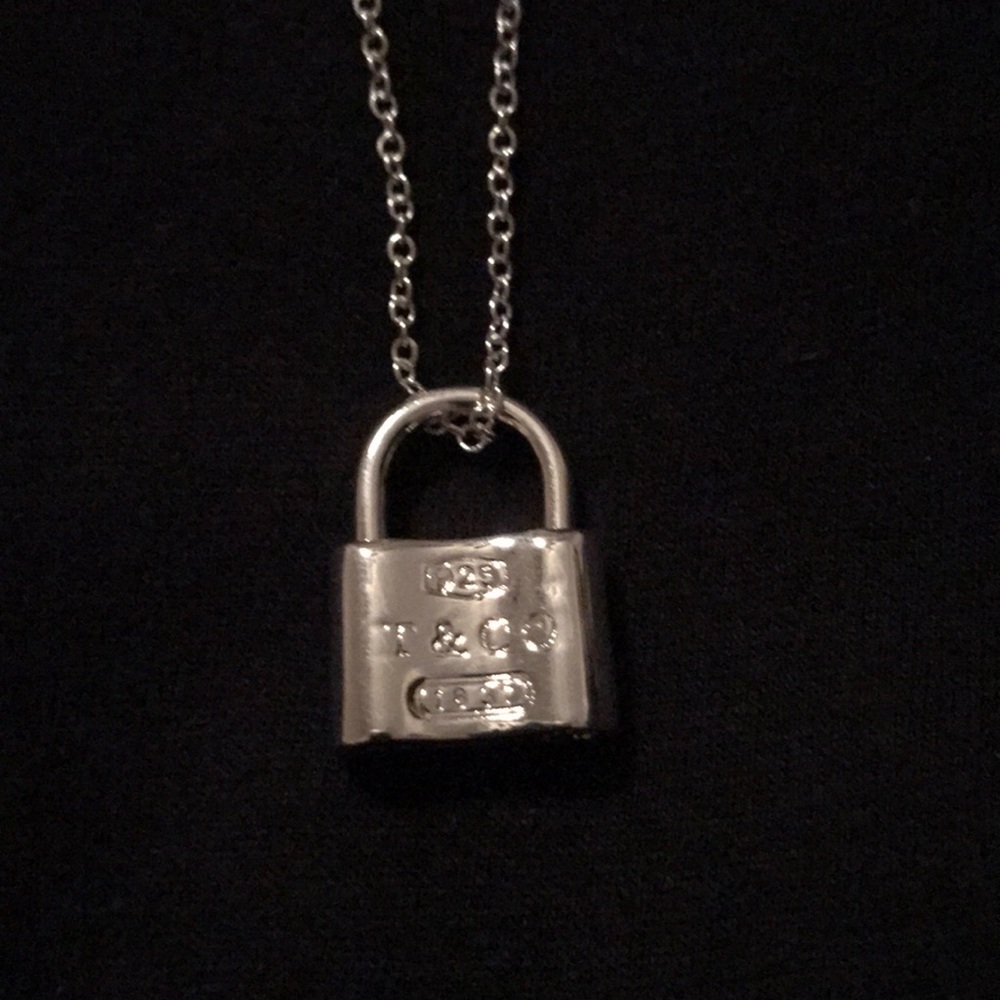 925 silver necklace with padlock